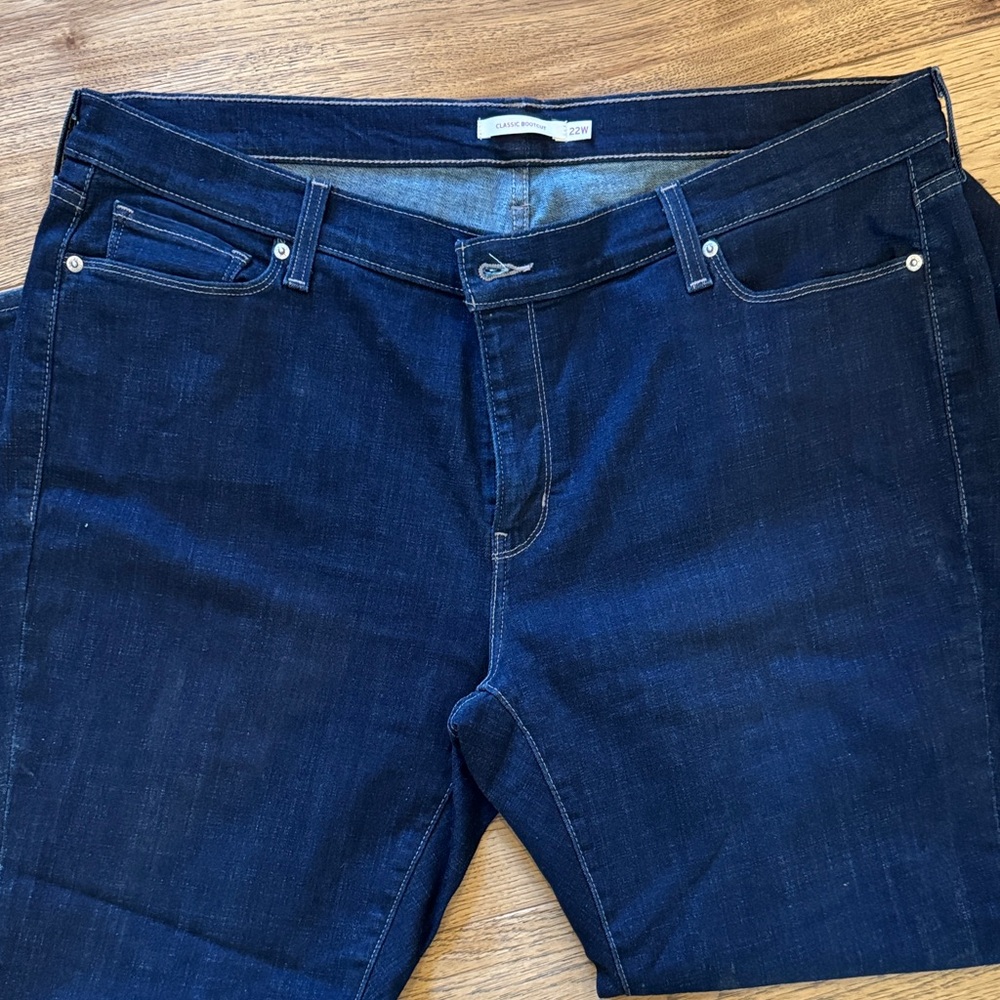 Levi’s Dark Blue Women's Jeans😊
